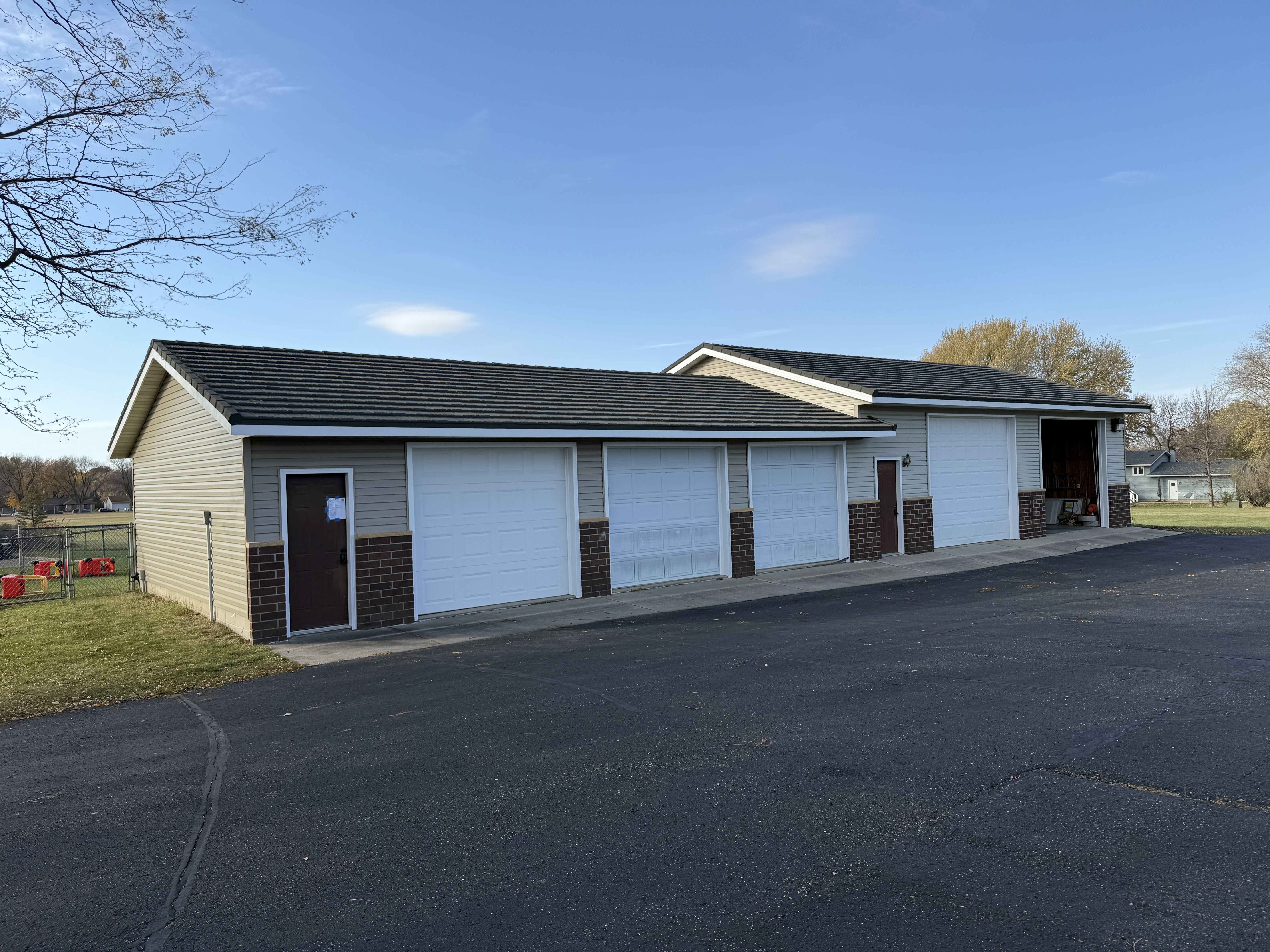 Commercial building with a new roof